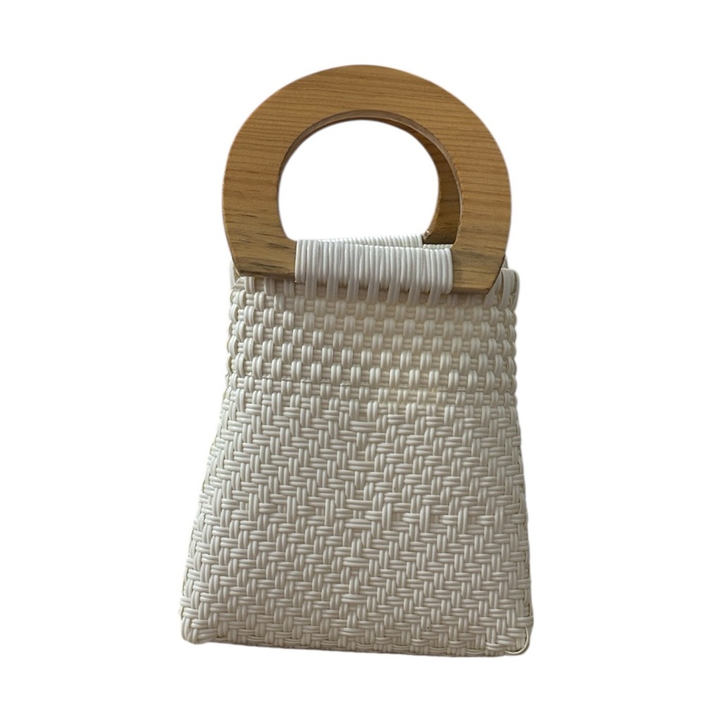 Woven White Handbag with Wooden Handle